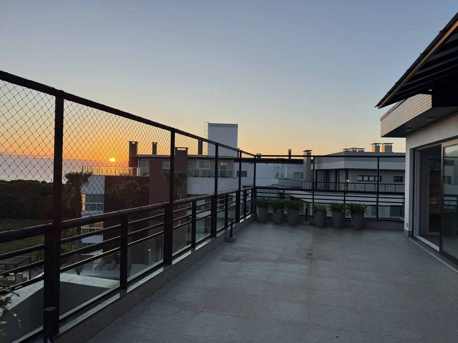 Terraço ao entardecer